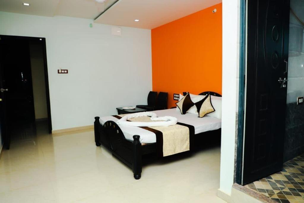 Megha Residency Hotel Haveri Kültér fotó