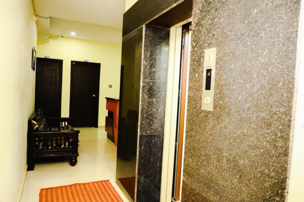 Megha Residency Hotel Haveri Kültér fotó