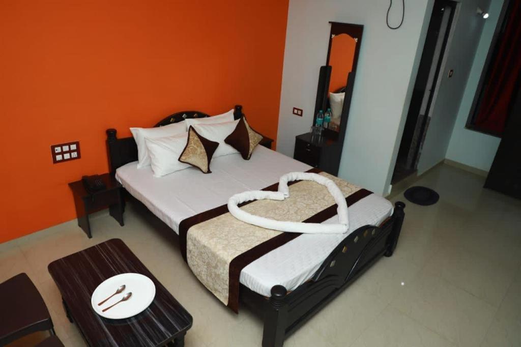 Megha Residency Hotel Haveri Kültér fotó